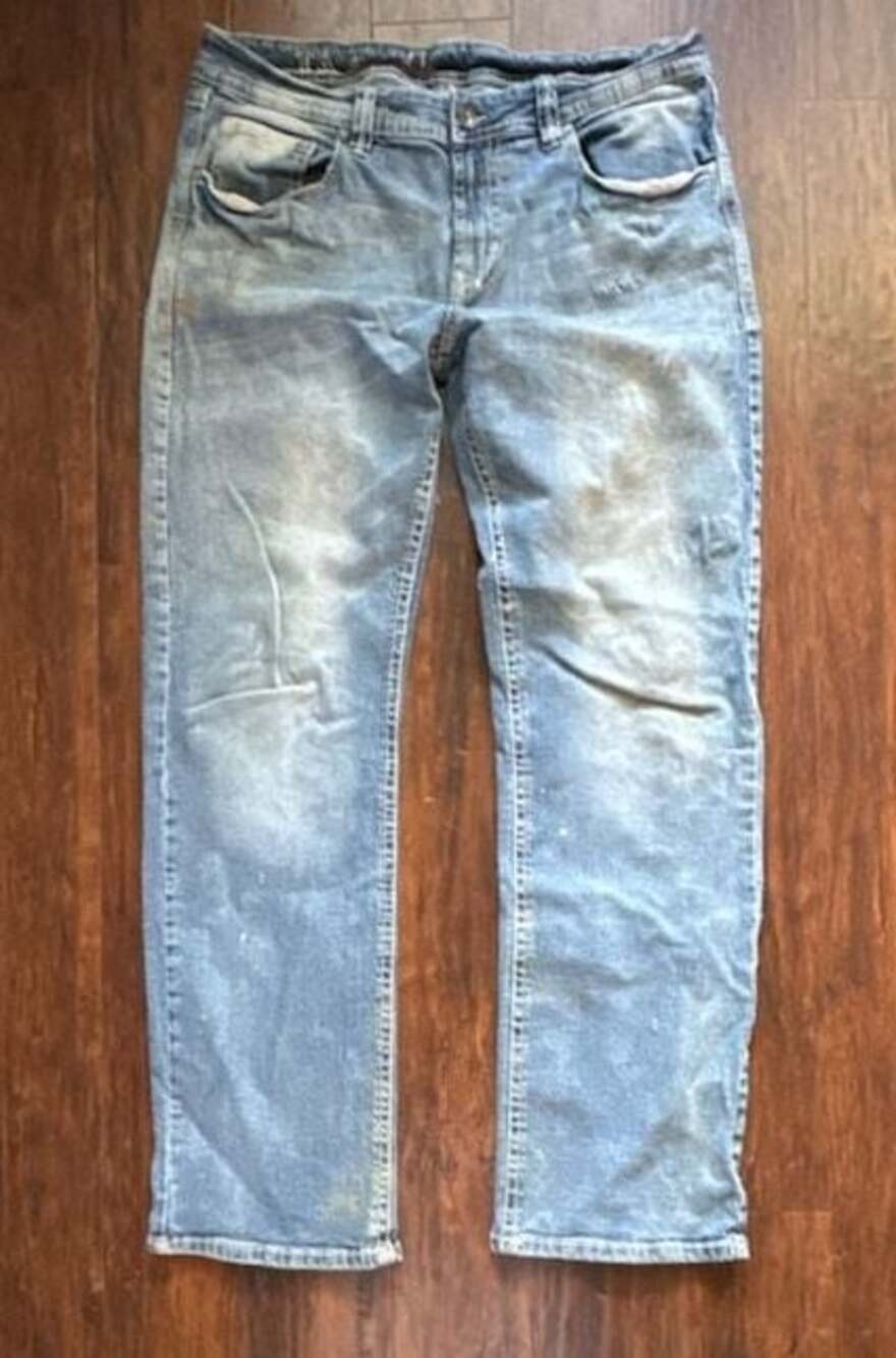 AXEL Jeans Mens W36xL34 Light Wash Distressed Straight Leg Denim